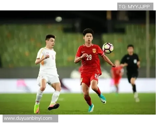 乌兹别克与中国香港足球对决精彩回顾与赛后分析