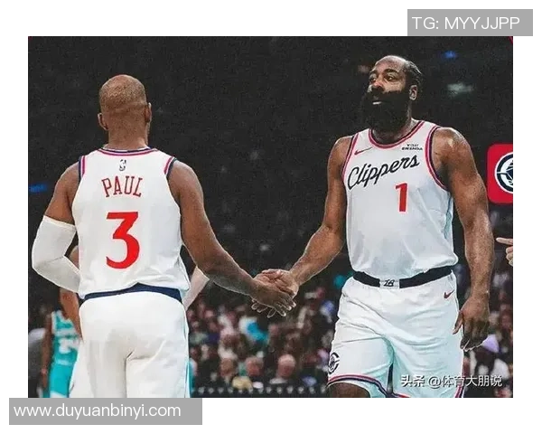 巴克利与邓肯巅峰对决精彩视频回顾篮球传奇的较量与辉煌时刻 巴克利与邓肯巅峰对决精彩视频回顾篮球传奇的较量与辉煌时刻